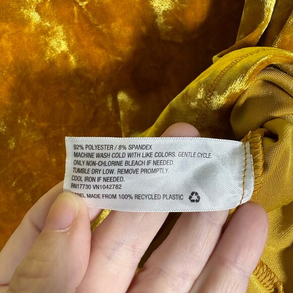 Mossimo Women's Yellow Velvet Baby Tee Cropped Top - Size Small - Whimsygoth - Picture 5 of 6